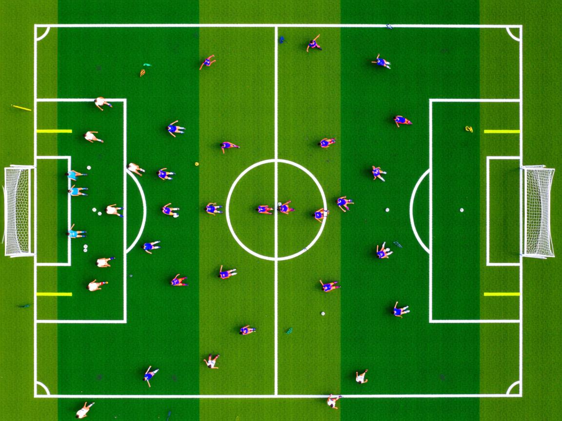 九游体育官网入口-“高新体育中心健力赛：选手们挑战极限重量，赛场气氛紧张”